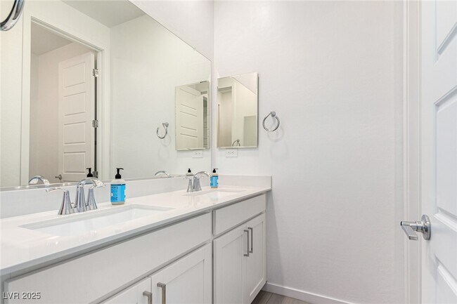 Building Photo - 12332 Switchgrass Ave