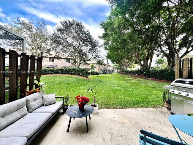 Building Photo - 2176 Salerno Cir