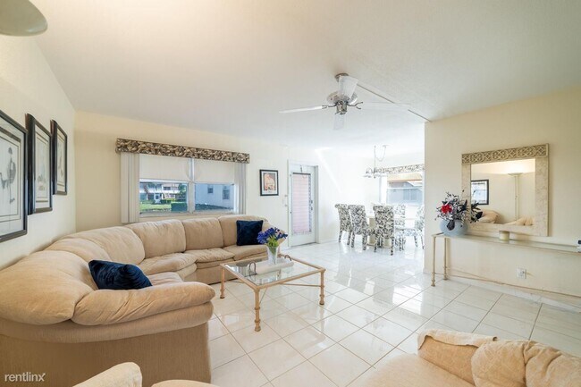 Building Photo - 2 br, 2 bath House - 305 Saxony G