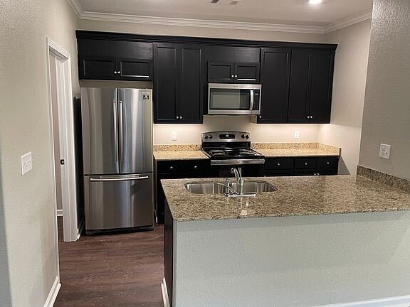 Building Photo - 3506 S Juniper St