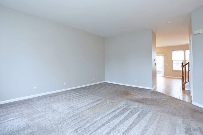 Building Photo - 753 Thornbury Ct