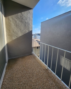 Interior Photo - 1235 Brockton Ave