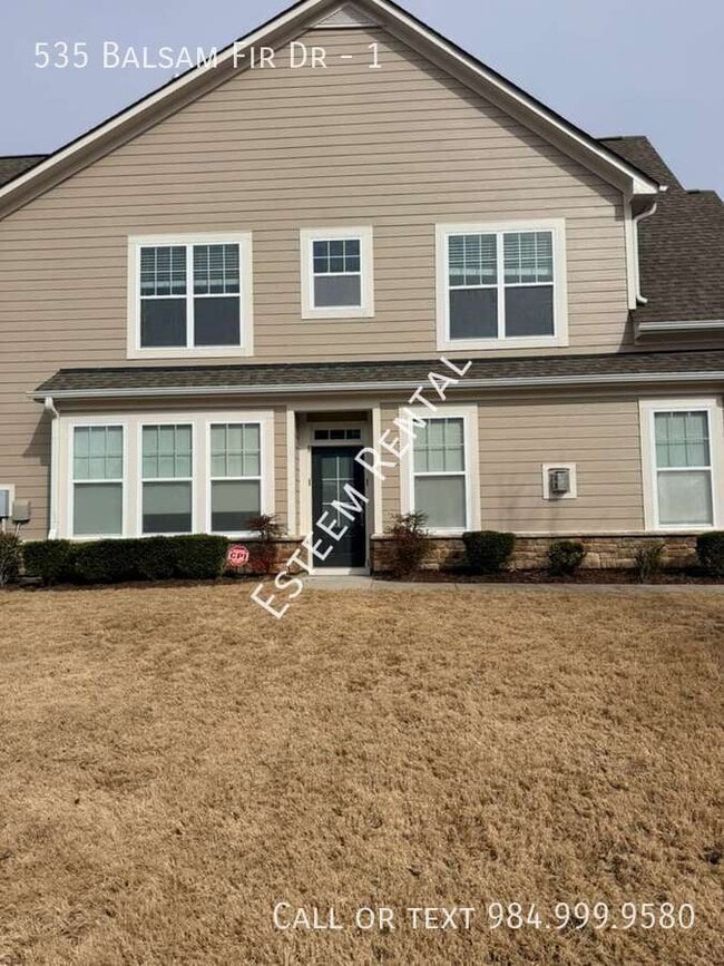 Building Photo - 535 Balsam Fir Dr