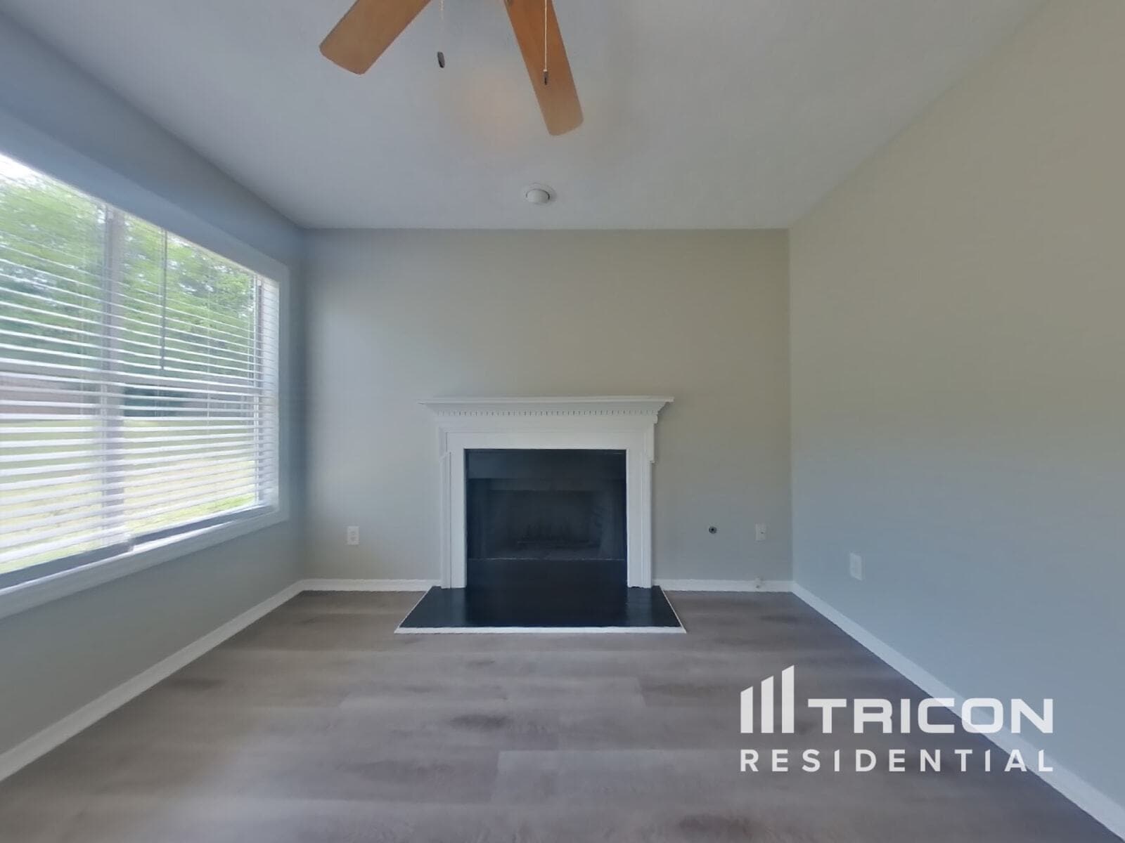 Building Photo - 3745 Talbot Ln
