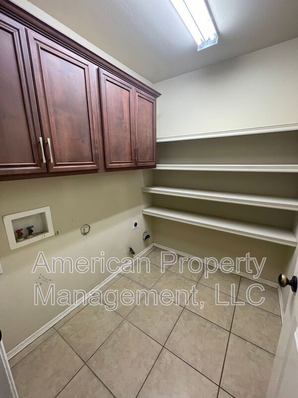 Building Photo - 4918 S 186th E Ave