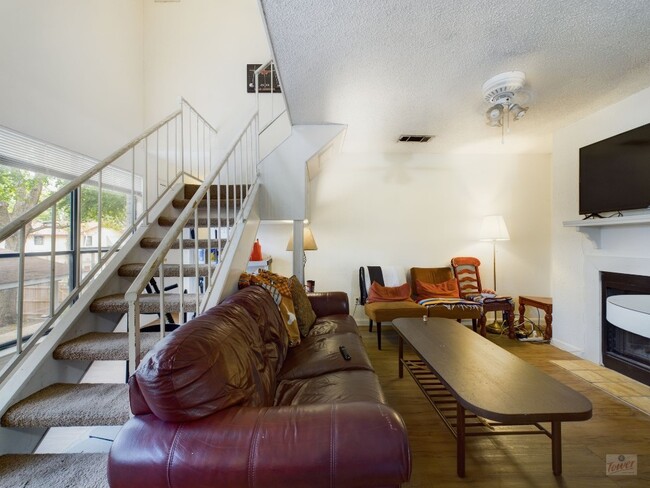 Building Photo - 4111 Speedway-