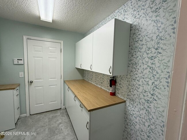 Building Photo - 9339 Whisper Glen Dr