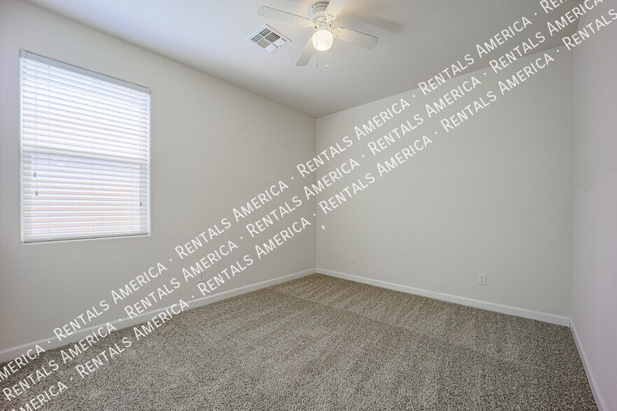 Building Photo - 4678 E Sodalite St