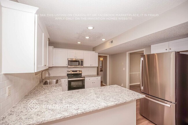 Building Photo - 9815 Cooper Run Ln