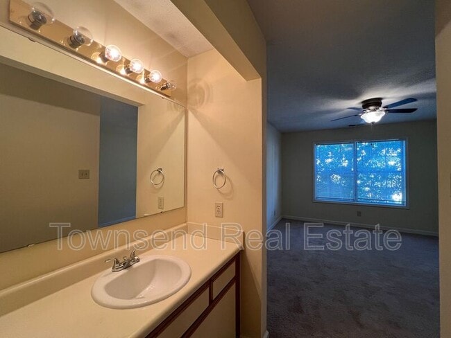 Building Photo - 2705-5 Preston Woods Ln.