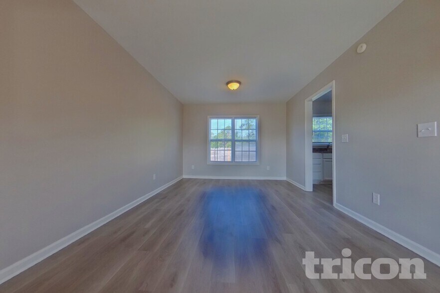 Building Photo - 403 Parkstone Ct
