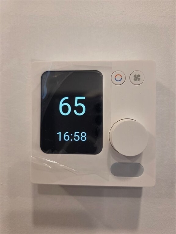 Building Photo - 165 Hawthorne St