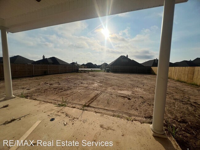 Building Photo - 4 br, 2 bath House - 552 Brunswick Gardens