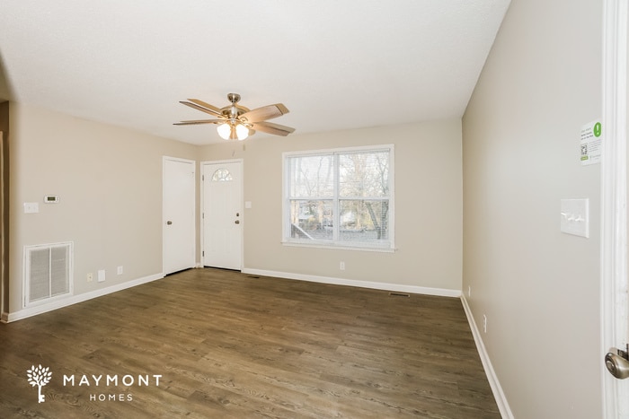 Building Photo - 2092 Sanders Rd