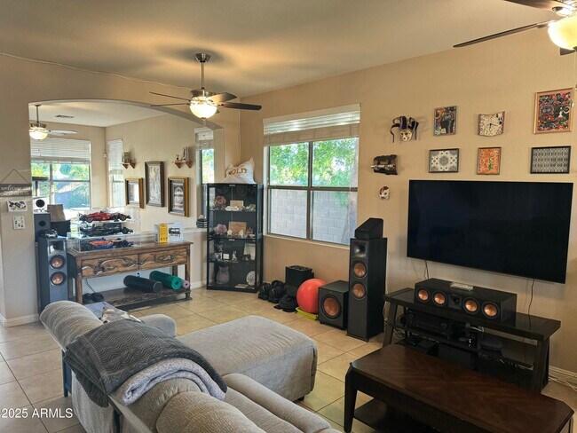 Building Photo - 6593 W Piute Ave