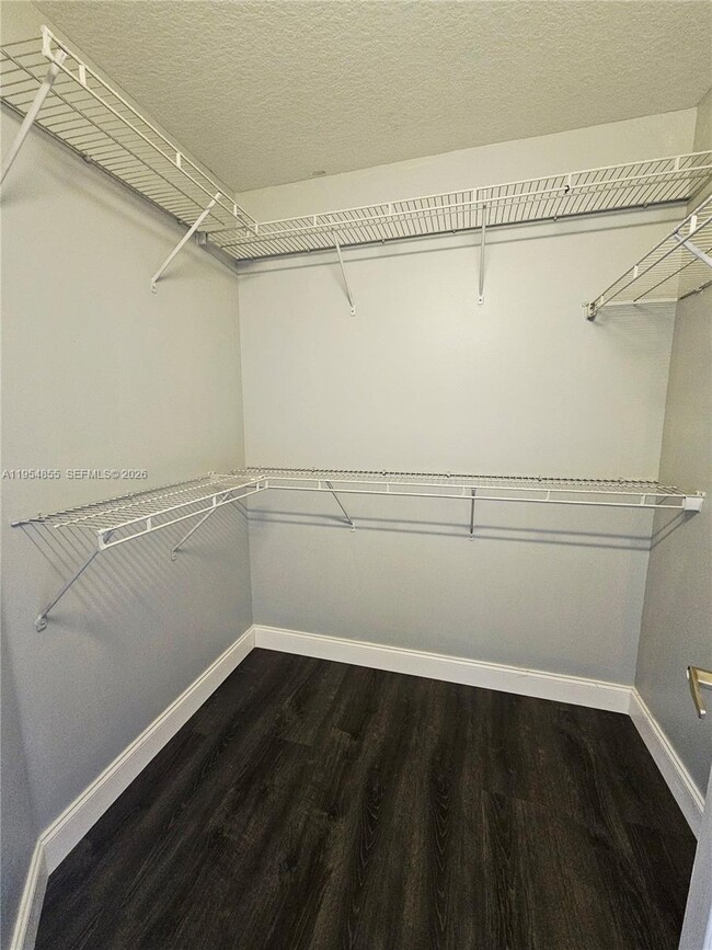 Building Photo - 2161 SW Imperial St