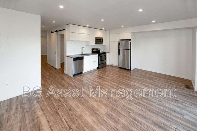 Building Photo - 50 Frey Pl