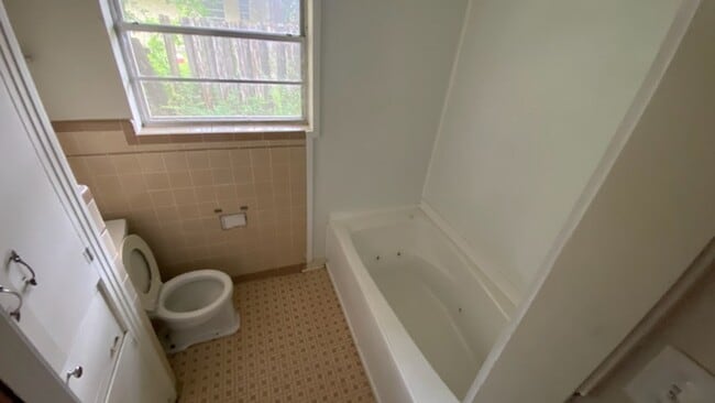 Building Photo - 3153 Joyce Dr