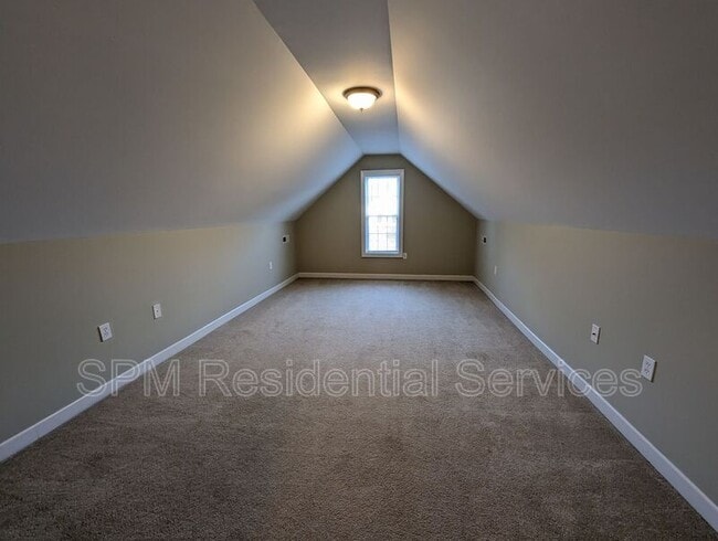 Building Photo - 5334 Christian Dr