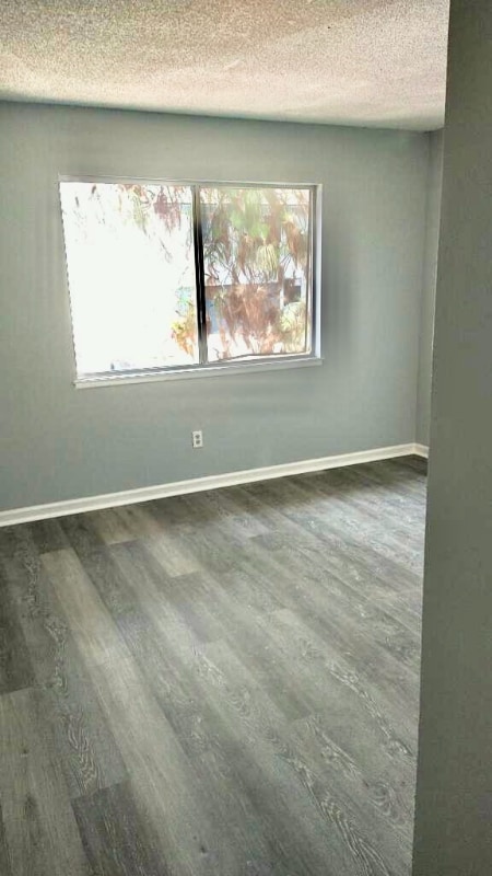 Building Photo - 3500 Rainbow Ln