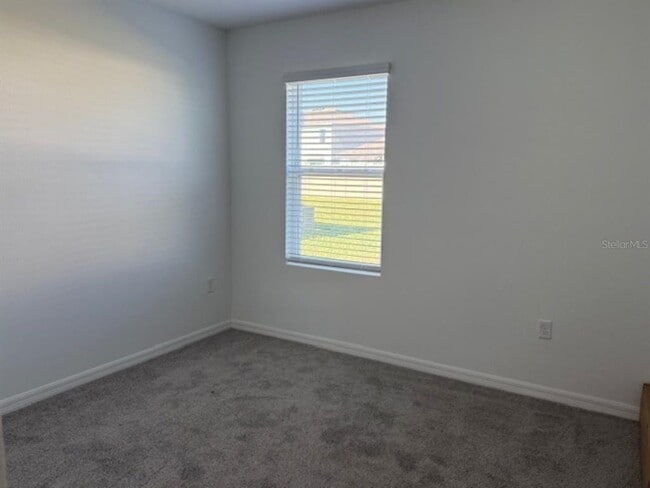 Building Photo - 3440 Ivy Holw Dr