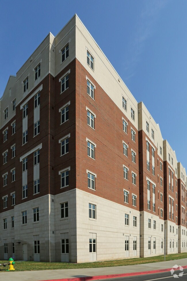 Woodland Glen II, III, IV, V Lexington, KY Apartment Finder