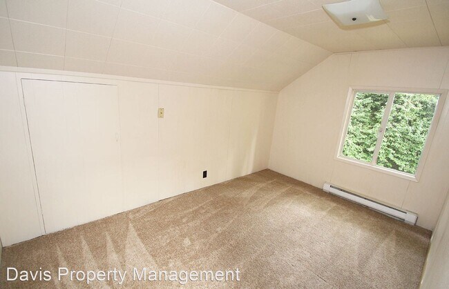 Building Photo - 5 br, 2 bath House - 10425 NE 124th ST