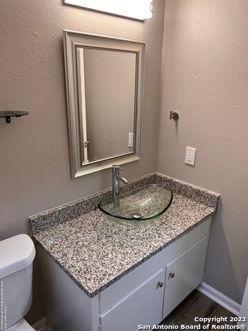 Building Photo - 645 Strings Dr