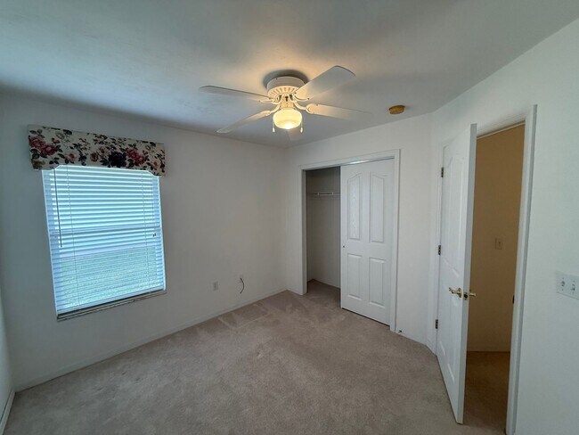 Building Photo - Charming 3-Bedroom Home in Broadmoor – Move-In Ready!