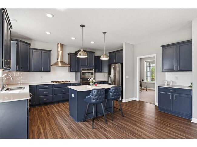 Building Photo - 1559 Edgebrook Ln