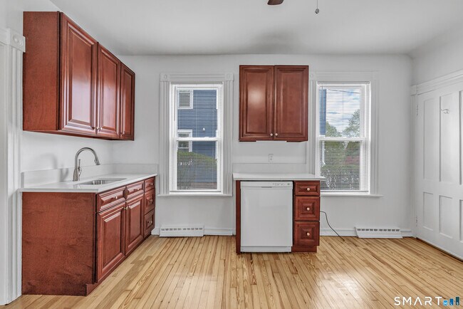 Building Photo - 10 Huntington Ave