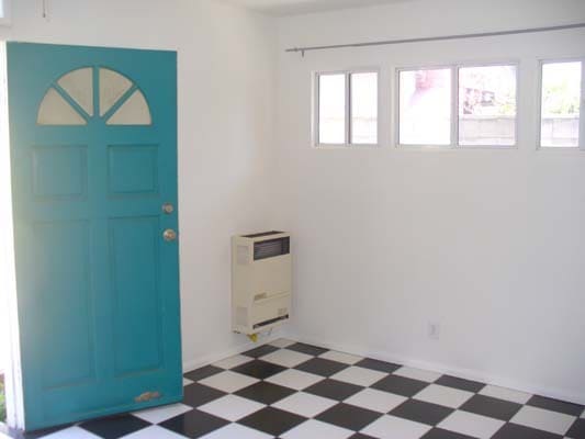 Building Photo - 752 Brooks Ave