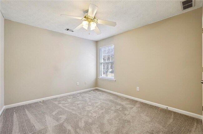 Building Photo - 1348 Woodcutt Pl