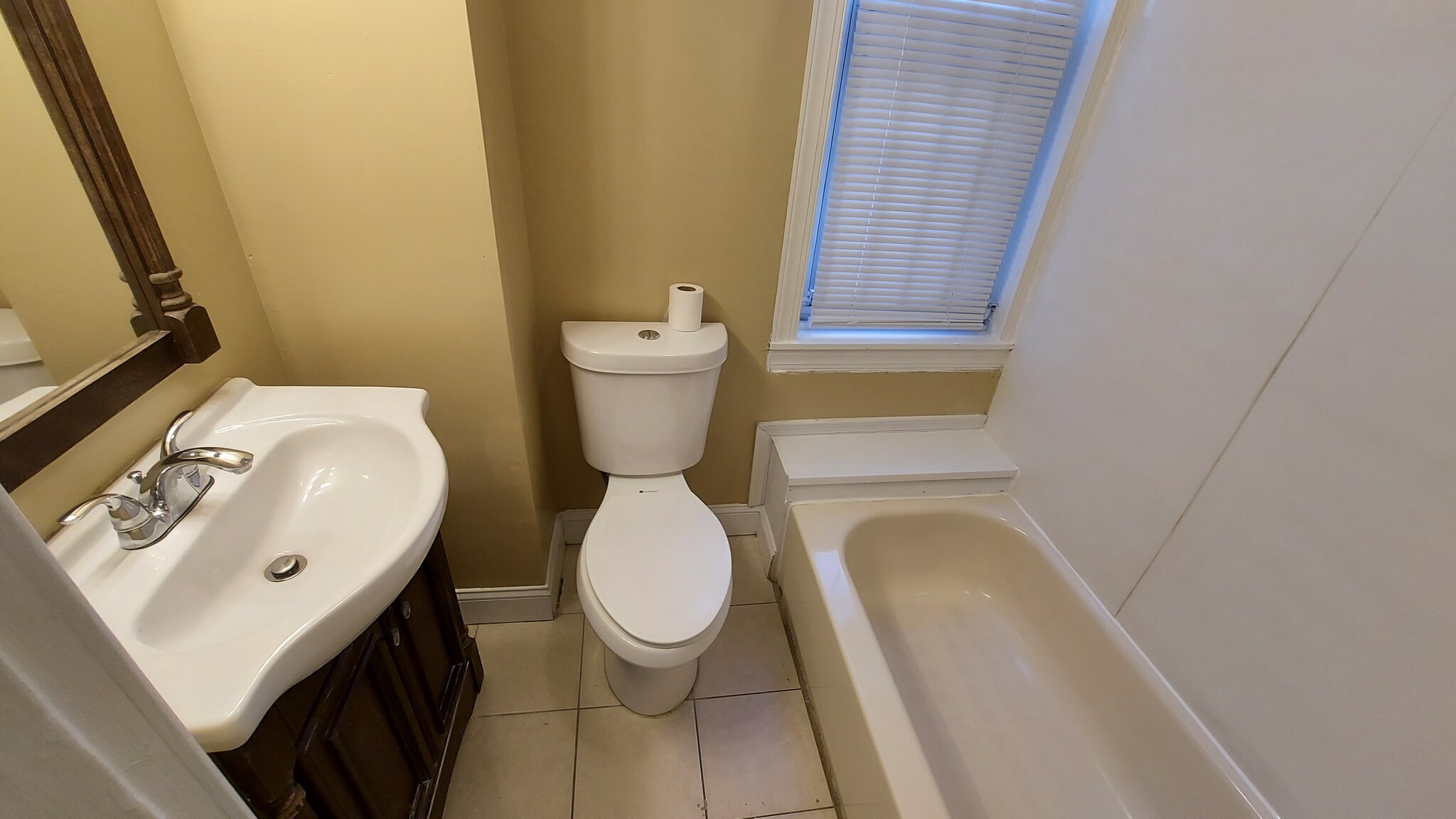 Building Photo - 2503 N Garnet St