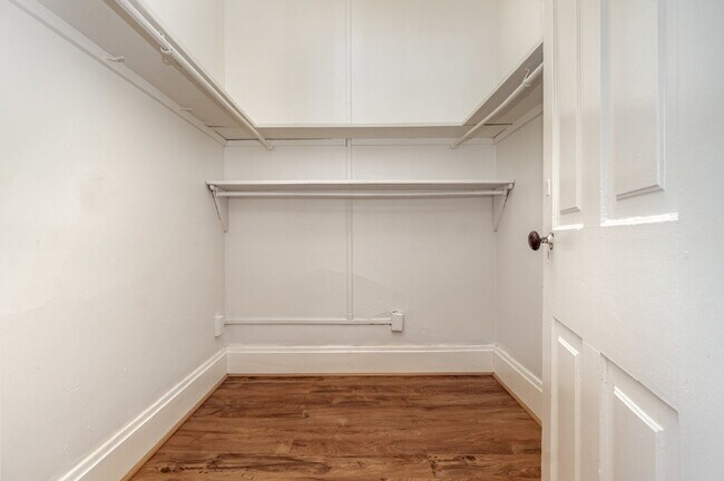 Building Photo - 149 N 2nd St