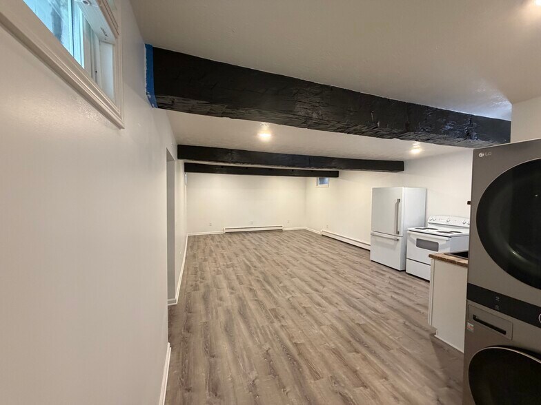 Building Photo - 2287 Segwun Ave SE