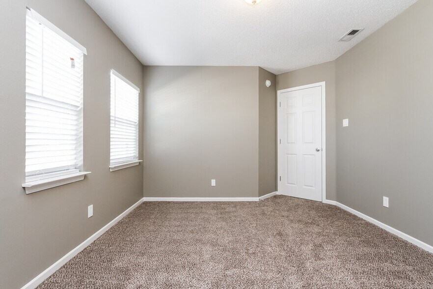 Building Photo - 14134 Moonlight Path