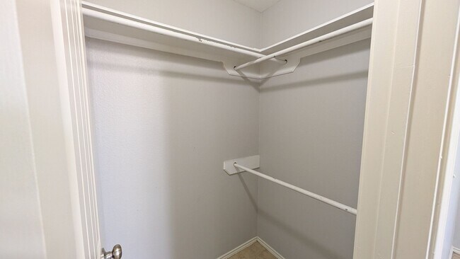 Building Photo - 20588 Alta Vista Ct