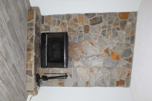 Building Photo - 1047 Hibiscus St