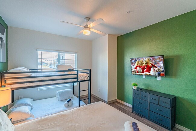 Building Photo - 9600 W Georgia Ave