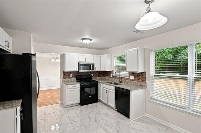 Building Photo - 5073 Laythan Jace Ct SW