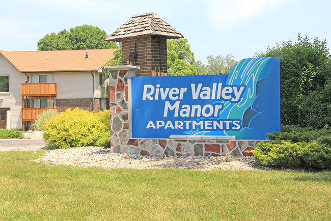 Primary Photo - River Valley Manor Apartments