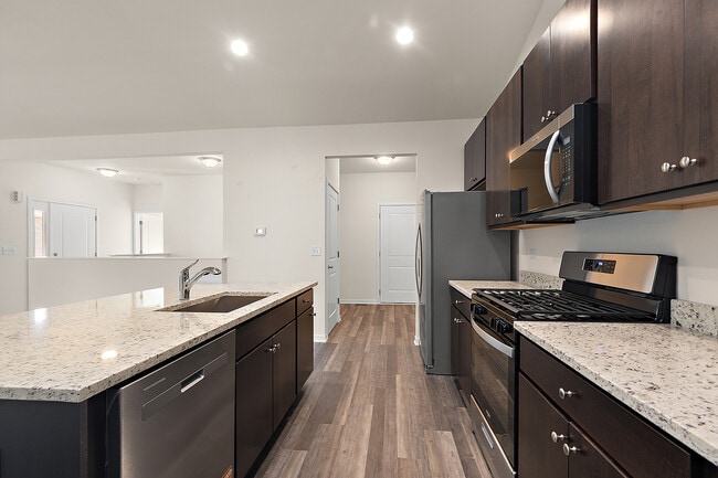 Building Photo - 64 Olympus Dr