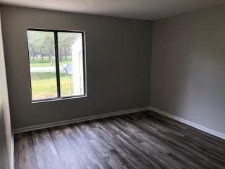 Building Photo - 335 Beverly St