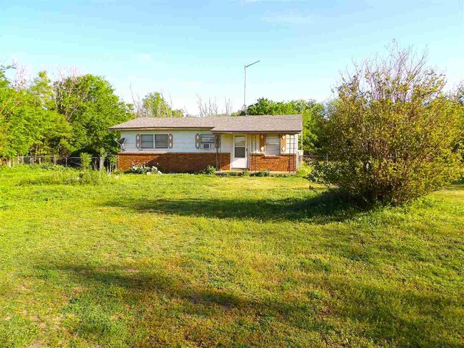 Primary Photo - 5216 NW McIntosh Rd