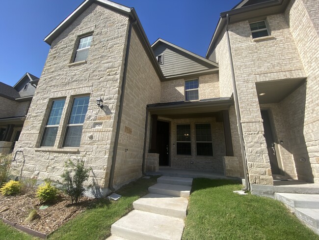 Front Door and Patio - 5509 Crosby Dr