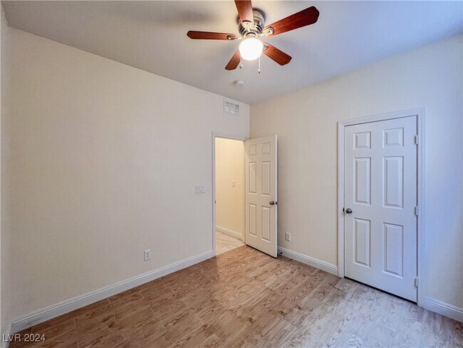 Building Photo - 9201 Verdugo Ridge Ct