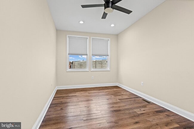 Building Photo - 1307 N Patterson Park Ave