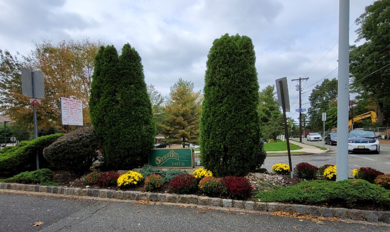 Building Photo - 433 Danbury Ln