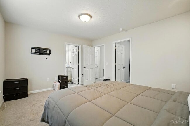 Building Photo - 720 Diamond Loop